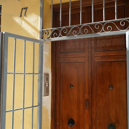 Oliva Molinillo * Málaga
